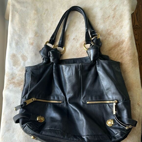 Marc Jacobs Black Leather Bag with Gold Hardware - Picture 1 of 9